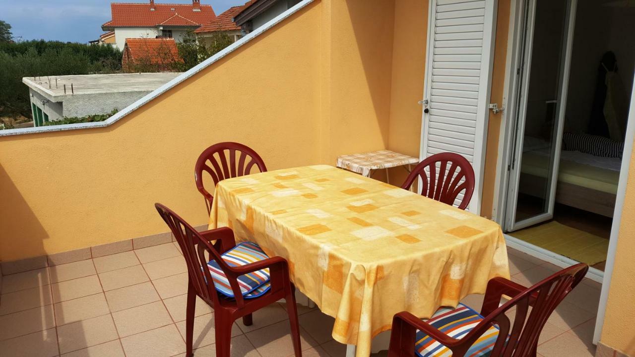 Marina Leilighet Biograd Na Moru Eksteriør bilde
